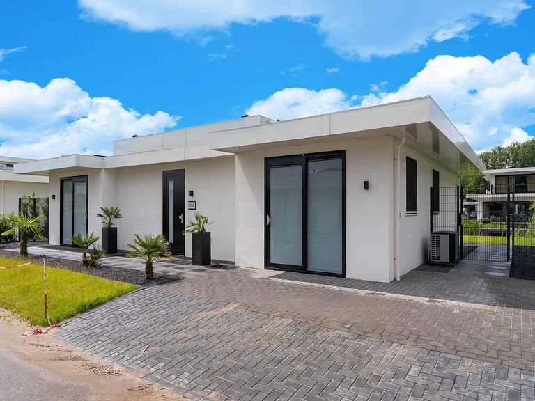 Waterfront villa with private jetty - 1
