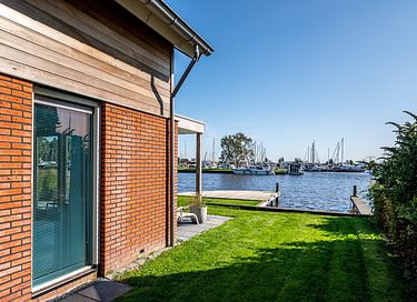 Luxe vakantiehuis (4p.) direct aan het water - 16