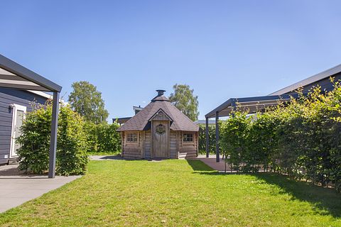Luxury family lodge with Finnish grill kota - 2