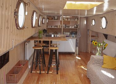 Charming houseboat in a peaceful environment - 15