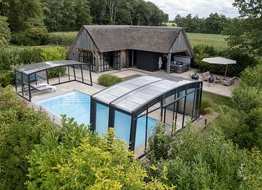 Freistehendes Wellness-Ferienhaus mit Pool
