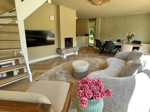 Dog-friendly family home by the sea - 5