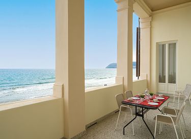 Appartement met panoramazicht op zee - 20