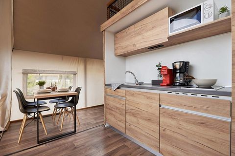 6-person glamping tent on the Veluwe - 4