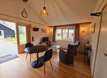 Luxe 2-persoons vakantiehuis in de natuur - 4