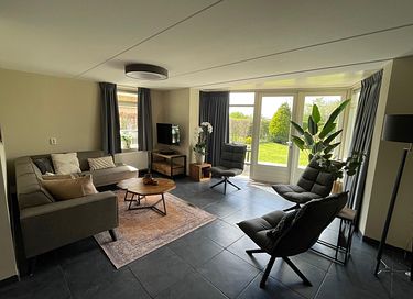 Comfortabele vakantiewoning aan het water - 11