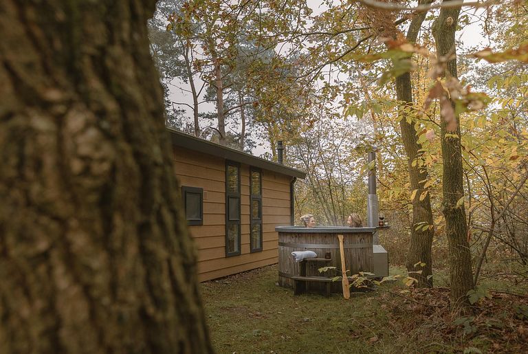 Bungalow met hottub in een mooie omgeving - 1