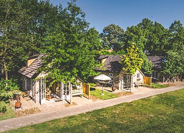 Luxe tiny house in prachtige groene omgeving - 2