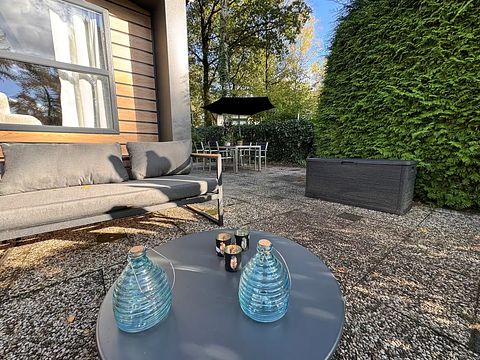 Chalet met jacuzzi in het bos - 4