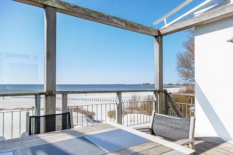 Beach house on the IJsselmeer - 2