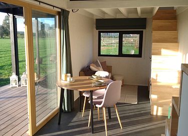 Tiny House met weids landelijk uitzicht - 8