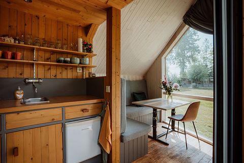 Une petite maison architecturale dans la nature - 2