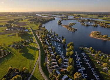 4-persoons vakantiehuis bij een recreatiemeer - 5