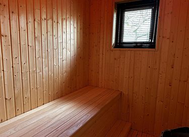 Modern holiday home with its own sauna - 12