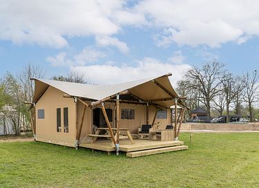 Safari tent on a nice campsite in Overijssel - 2