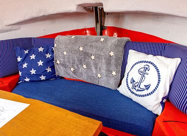 A unique water stay on a Lifeboat - 21