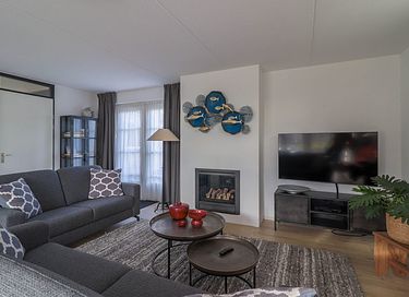 Spacious family home with wellness facilities - 47