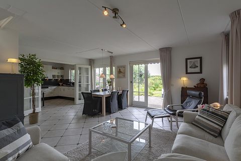 Modern vakantiehuis met prachtige tuin - 4