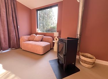 Forest cabin with hot tub and wood stove - 14