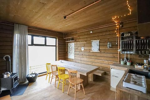 Ferienwohnung aus Holz mit Jacuzzi (8p) - 4