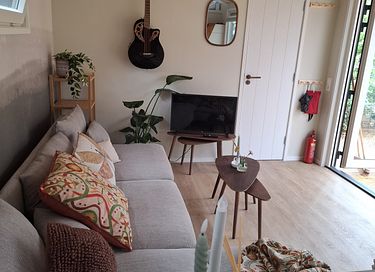 Une tiny house attrayante dans la campagne de Drenthe - 5