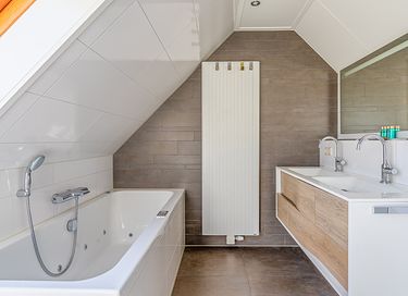 Hondvriendelijk huis met grote tuin op Texel - 13