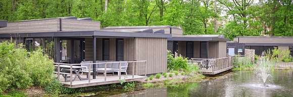 Tiny house aan het water