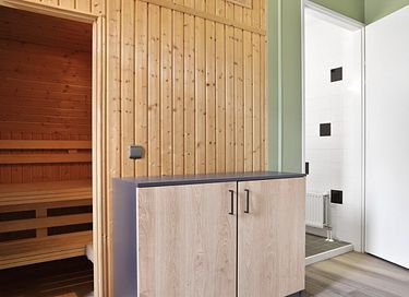 Ruime vakantiewoning aan het water in Drenthe - 11