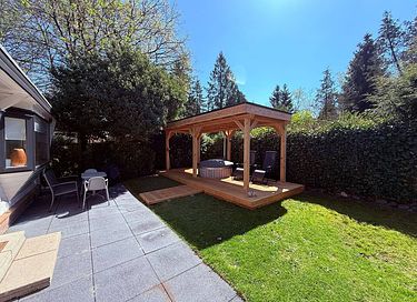 Chalet mit Whirlpool und geschlossenem Garten - 18