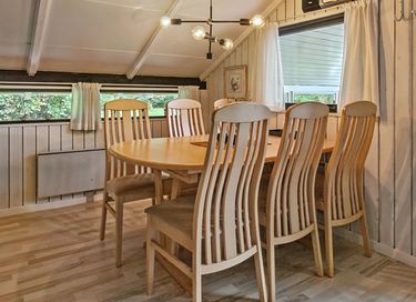 Groene vakantiehuis met terras en barbecue - 23