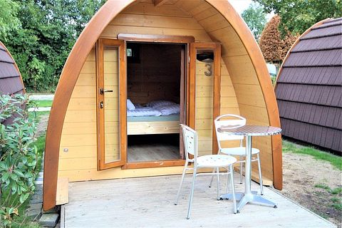Cozy cabin on a lovely campsite - 4