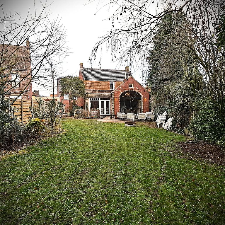 Ruime groepsaccommodatie (10p) in het groen - 1