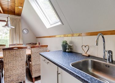 Vrijstaand huis in Drenthe met ruime tuin - 13
