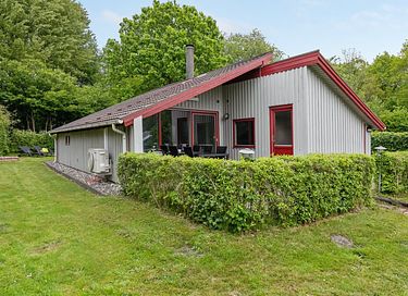 Moderne indrettet feriehus i naturen - 3