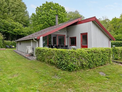 Moderne indrettet feriehus i naturen - 3