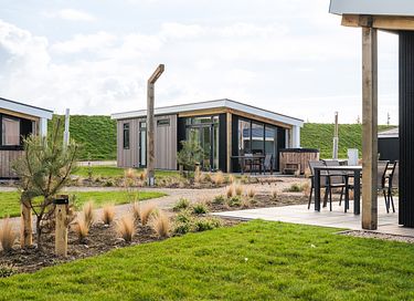 Luxury vacation home with hot tub in Zeeland - 2