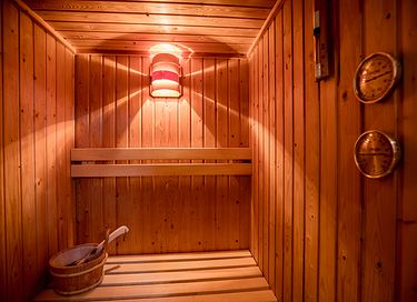 Passez la nuit dans la suite nuptiale du domaine. - 10