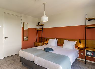 Luxury hotel room with wellness and views - 4