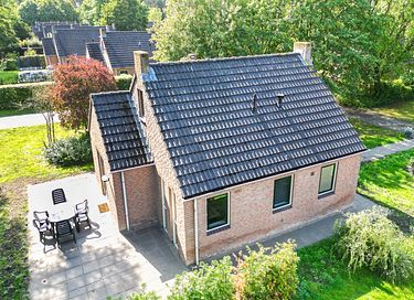 Vakantiehuis met grote tuin en sauna - 34
