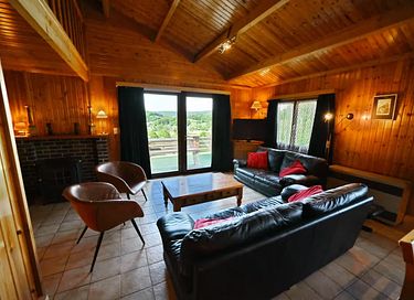 Chalet met hottub en schitterend uitzicht - 5