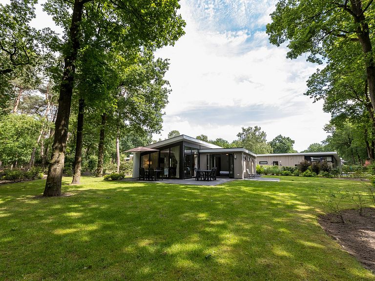 Groot vakantiehuis (8p) op de Veluwe - 1