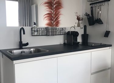Je eigen hotelkamer, drijvend in de haven! - 11