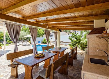 Vakantievilla Kroatië met zwembad - 14