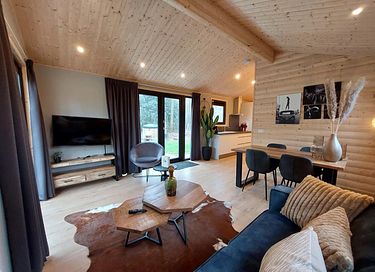 Ferienhaus aus Holz mit privatem Whirlpool - 5