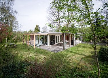 Vakantiehuis met ruime tuin en overkapping - 26