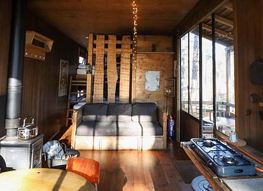 Treehouse in the forest - 8