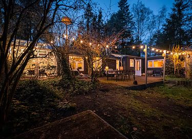 Ferienhaus in der Natur mit Sauna und Garten