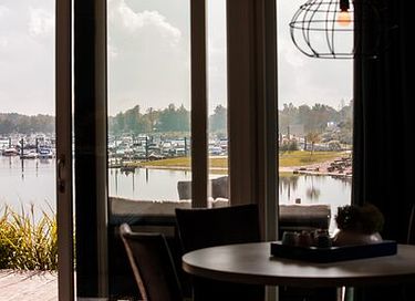 Pavillon pour 4 personnes au bord d'un lac récréatif - 15