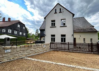 Vakantiehuis met wellness aan een rivier - 33