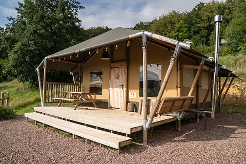 Spacious glamping tent in Normandy - 3